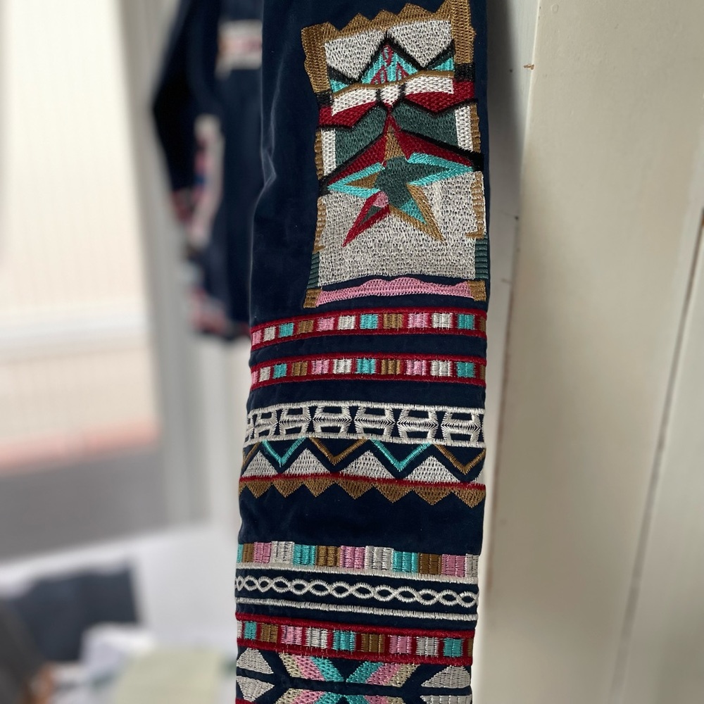 Stylish Jacket - image 3